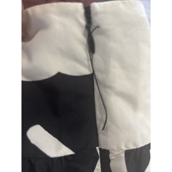 Lilly Pulitzer Silk Skirt Womens 4 Black White Floral Lined A Line Flare Mini - Picture 4 of 8